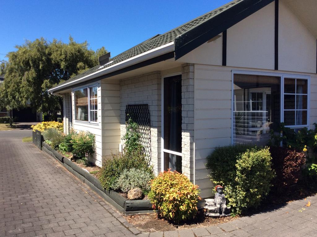 Tui House Willa Taupo Zewnętrze zdjęcie