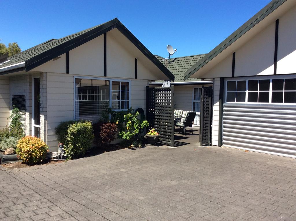 Tui House Willa Taupo Zewnętrze zdjęcie
