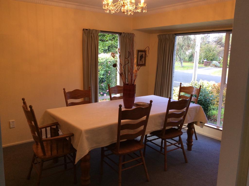 Tui House Willa Taupo Zewnętrze zdjęcie