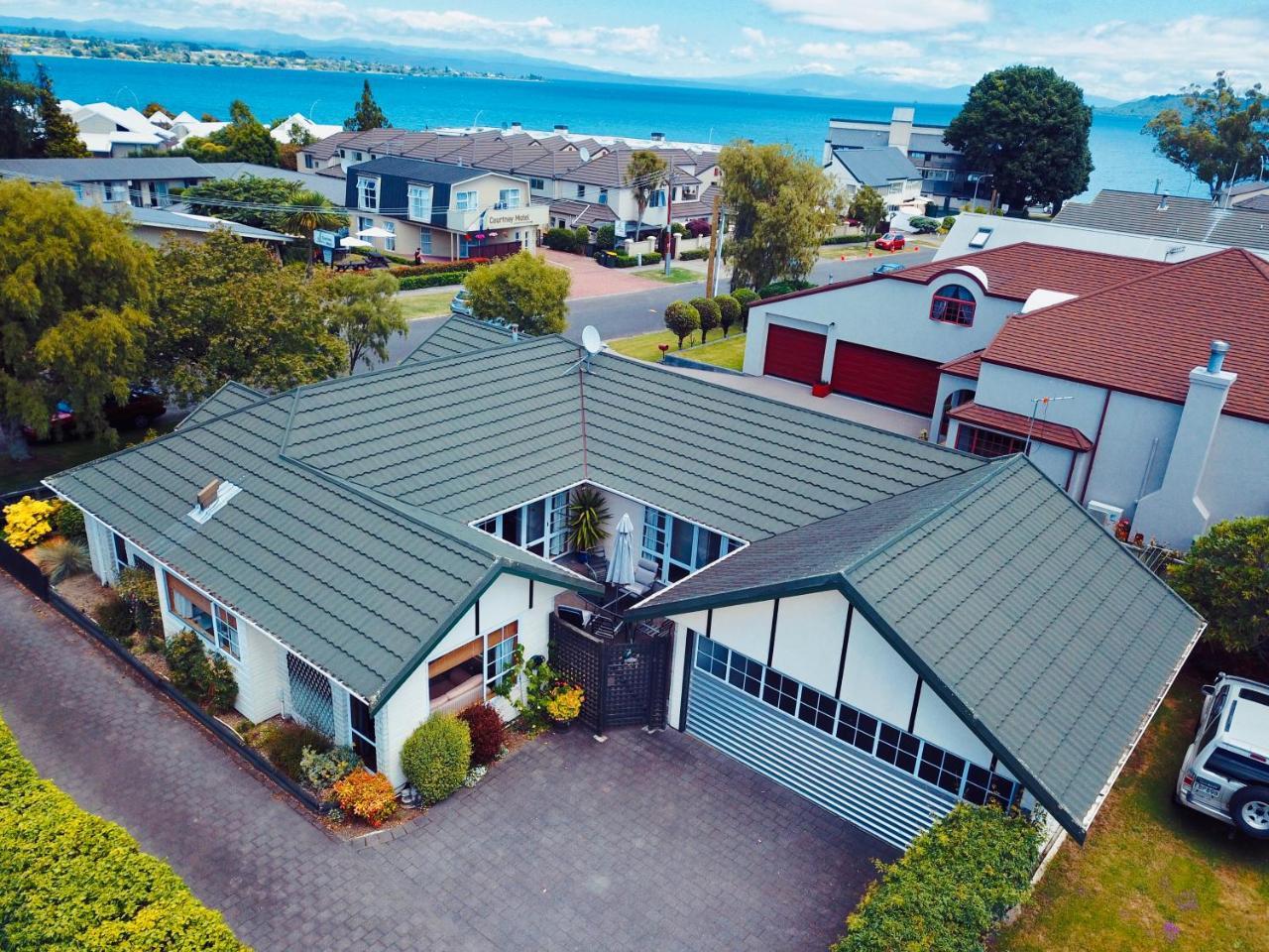 Tui House Willa Taupo Zewnętrze zdjęcie