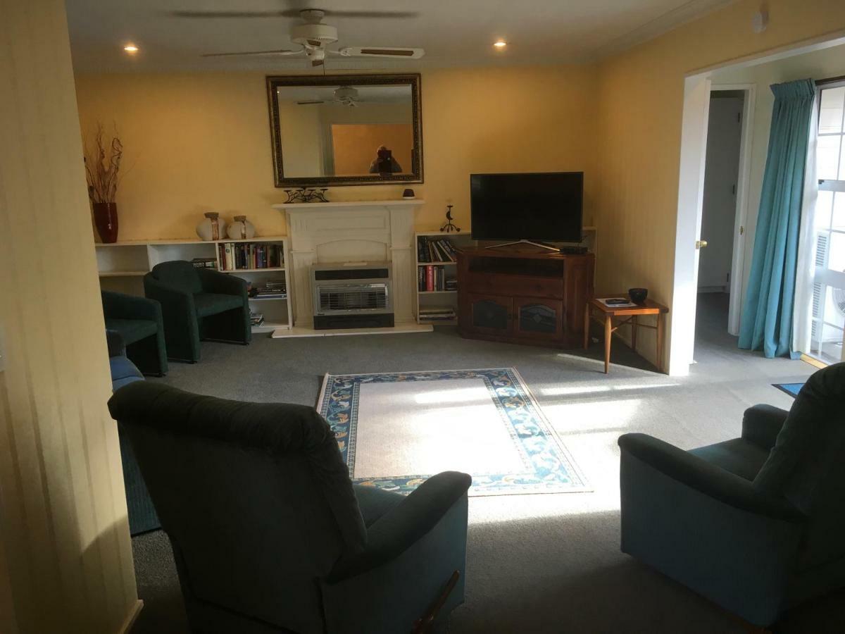 Tui House Willa Taupo Zewnętrze zdjęcie