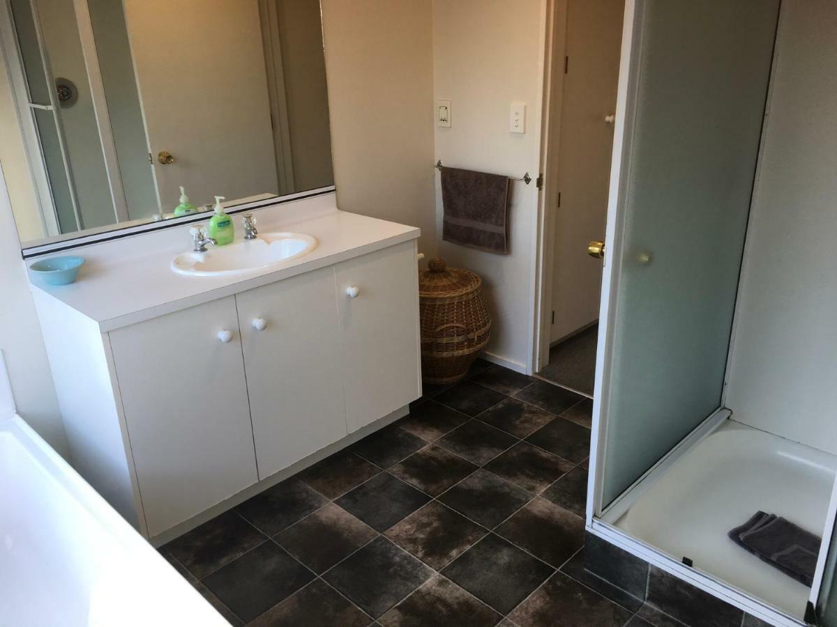 Tui House Willa Taupo Zewnętrze zdjęcie