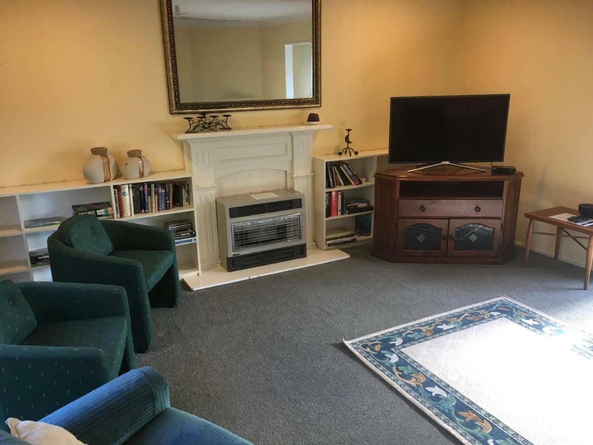 Tui House Willa Taupo Zewnętrze zdjęcie